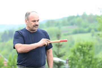 ŽENI SE ZMAJ OD ŠIPOVA? “Kralju stočara” čobanica ukrala srce