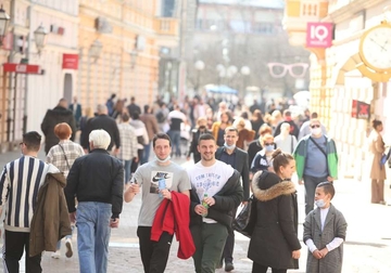 Od besplatnih udžbenika do podrške porodiljama: Gradska administracija rezimirala mjere podrške Banjalučanima