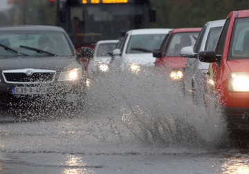 UPALJEN ŽUTI METEOALARM Upozorenje zbog padavina na području Mostara i Sarajeva