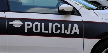 U saobraćajnoj nesreći jedna osoba teško povrijeđena