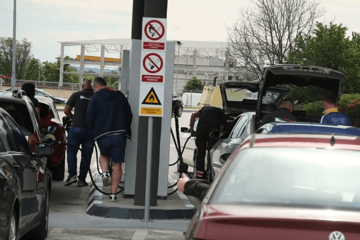 NOVI SKOK CIJENA Gorivo na pumpama u Srpskoj poskupilo do pet feninga po litru