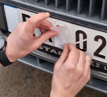 Srbija priznala kosovske registarske tablice: Vlada Kosova ukinula naljepnice na registarskim tablicama vozila iz Srbije