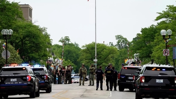 Pucnjava na proslavi Dana nezavisnosti u Americi: Šestoro mrtvih, 24 ranjenih /VIDEO/