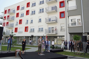 Sve izbjegličke porodice iz BiH i Hrvatske dobiće stanove u Srbiji (FOTO)