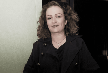 "Laž je da NEMAM DA HRANIM DIJETE" Ivana Peters odgovorila na komentare o njenoj finsijskoj situaciji