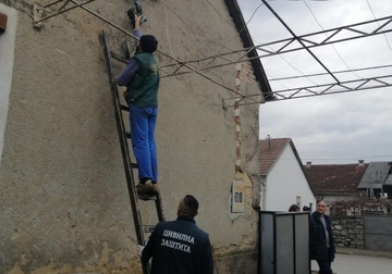 Za sanaciju štete nastale u zemljotresu 93.000 KM: U Kostajnici 36 osoba potpisalo ugovor o dodjeli novčane pomoći