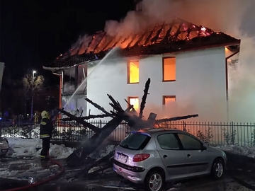 Izgorjela džamija u Brčkom: "Prizor je bio jeziv" (VIDEO)
