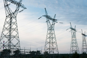 POTVRĐENO ŠTA JE UZROK NESTANKA STRUJE! Vatra bukti na dalekovodu na granici sa BiH: Neophodni helikopteri