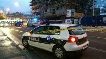 Od policajca tražio marku pa ga pretukao