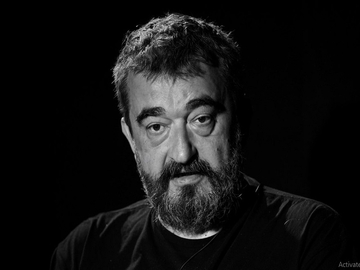 Poznat uzrok smrti Milorada Milinkovića: Srušio se u porti crkve