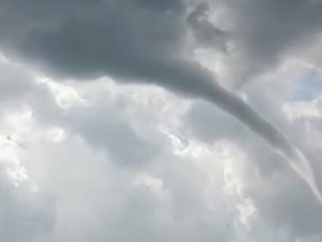 Jako nevrijeme u Italiji: Tornado usmrtio najmanje dvije osobe