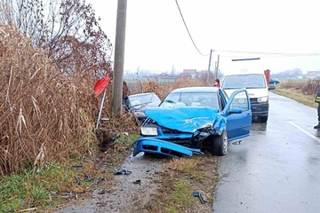Teška nesreća kod Bijeljine: U sudaru poginula jedna osoba, druga u bolnici