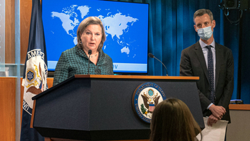 Nuland: Amerika će nastaviti da predaje Ukrajini sredstva ruskih biznismena