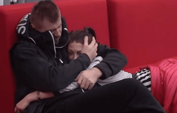 BIVŠA ZADRUGARKA OPLELA PO JANJUŠU “Slao mi je poruke, želio je da se vidimo”