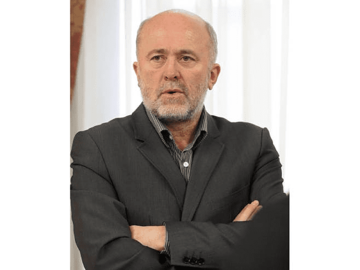 Simić: Blef i frustracije