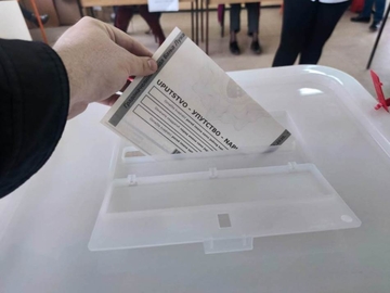 Ove godine svaki glasački listić biće pečatiran i potpisan,onemogućeno slikanje i prozivanje!