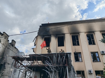 UŽIVO/VIDEO/ Uništena ruska baza; I Belogorovka zauzeta?; "Pogodili smo"; Ukrajinci još ne priznaju pad Lisičanska; Rusi preuzeli kontrolu 