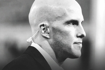 Američki novinar umro tokom utakmice Holandije i Argentine, brat tvrdi da je ubijen