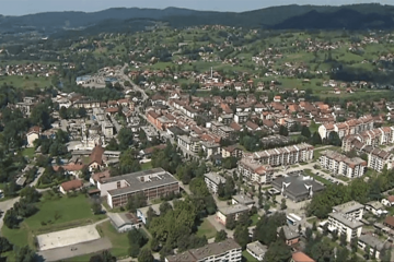 U Tesliću dan žalosti zbog smrti majke i kćerke