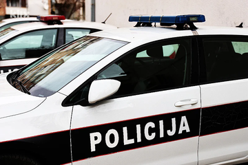Više maskiranih muškaraca napalo učenike u Mostaru, dvoje povrijeđenih