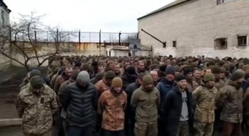 UŽIVO /VIDEO/ 🚀 Donjeck pogođen "Vampirima"; Američki brifing; "1️⃣0️⃣0️⃣0️⃣0️⃣ ukrajinskih zarobljenika  trenutno u Rusiji"; "Amerika bi uništila Rusiju – da može"; 🚀💥Novi veliki talas ruskih projektila na Ukrajinu;