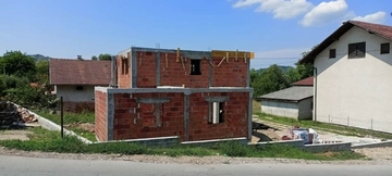 Očevici o tragediji u Banjaluci: Radnik je pao i na mjestu poginuo, čuli smo kolegu kako jauče