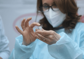 Od ponedjeljka u upotrebi i Fajzer vakcine: Na raspolaganju 45.000 doza