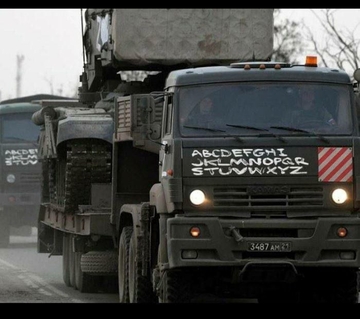 UŽIVO /VIDEO/ Novo slovo "O"  a na nekim vozilima cjeli engleski alfabet;Mariupolj,teška priča;Nakon Srbije i Zagreba,širom Mađarske;