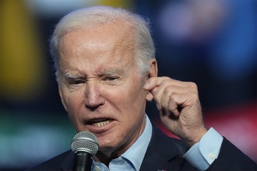 Novi Bajdenov gaf, prepolovio dug umjesto budžetskog deficita