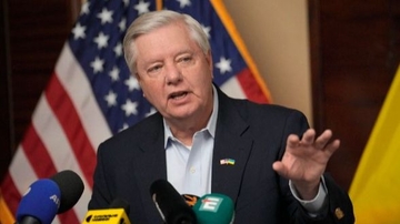 Republikanac prijeti Rusima: Uskoro ćete shvatiti da Bajden više nije predsjednik