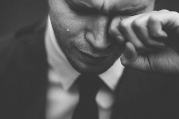 Zašto muškarci plaču manje od žena