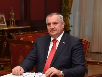 Višković sa nadležnima za izgradnju aerodroma u Trebinju