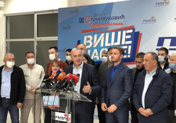 "NEĆEMO PUNO SLAVITI, IDEMO DA RADIMO" Borenović čestitao Drašku Stanivuković