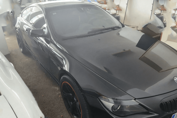 OD IZNUDA DO VOŽNJE BEZ DOZVOLE Ovo je skupocjeni "BMW" koji je policija oduzela BAHATOM VLASNIKU