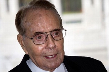 PREMINUO BOB DOL Odlazak najvećeg albanskog lobiste