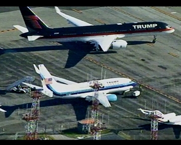 Drama u vazduhu: Trampovom avionu  otkazao motor