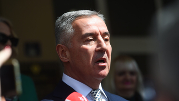 Demohrišćanski pokret: Milu Đukanoviću naloženo da sruši nelegalno podignute objekte u Nikšiću