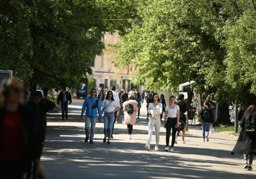 TEMPERATURA DO 29 STEPENI Danas umjereno oblačno, poslije podne ponegdje kiša