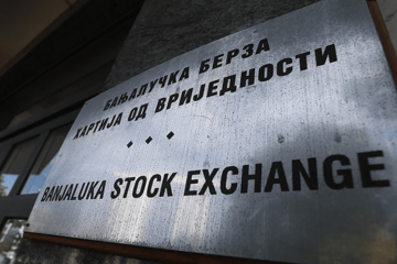 PRODALI 37,9 MILIONA KM TREZORACA Potražnja bila trostruko veća od ponude