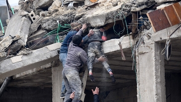 NAJNOVIJI PODACI U Turskoj poginulo najmanje 1.498 ljudi a u Sirija najmanje 810 ljudi