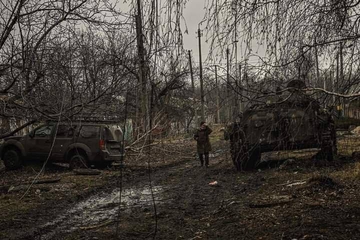 UŽIVO /VIDEO/„Bild“: U Bahmutu palo ključno utvrđenje ukrajinske vojske; Rusi izvukli "dijelovi drona" iz mora; Odbijanje; Ruski TG kanali novčano će nagraditi pilota