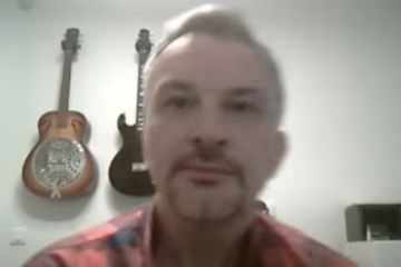 Pjevač Al Dino: Mom sinu će modrice izblijediti, opraštanje jedini lijek