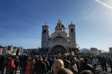 Iz Podgorice krenula do sada najveća litija u Crnoj Gori