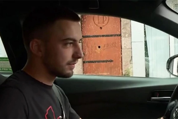 Taksista iz Niša pronašao novčanik pun para: Bijeli luk pomogao da otkrije čiji je