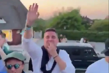 Omladina u Njemačkoj se zabavljala pjevajući nacistički slogan, izazvali ogorčenje u državi (VIDEO)