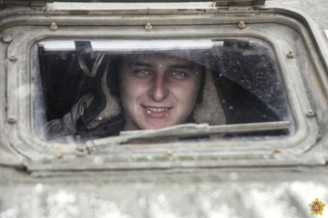 UŽIVO /VIDEO/Tenkisti odbijaju naređenja; Nema primirja za Božić!?; I Snješko otišao u n......;  Opitnoe pred padom; Teminatori  i Soncepak brane Scatovo