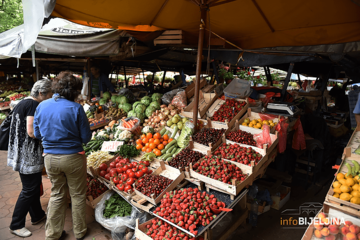 Prodavci na pijacama ostali kratkih rukava