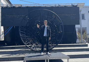 "Ovdje možete reći sve što vas muči" Stanivuković otvorio govornicu pa ZAPLESAO SA SUGRAĐANIMA