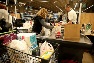 ŽIVOT SVE SKUPLJI Za minimalne troškove četvoročlane porodice u FBiH u martu bilo potrebno 2.106 KM