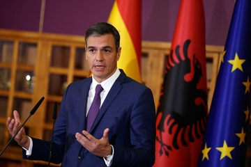 Sančez u Tirani: Priznanjem Kosova prekršeno međunarodno pravo